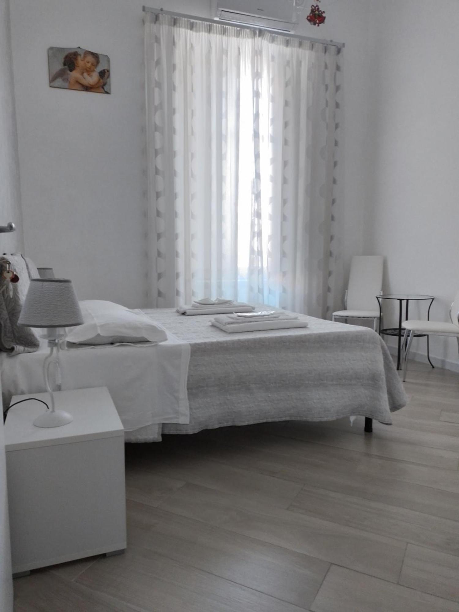 Casa Theodor B&B Napels Buitenkant foto